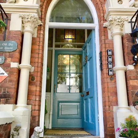 Captivating Loft In York